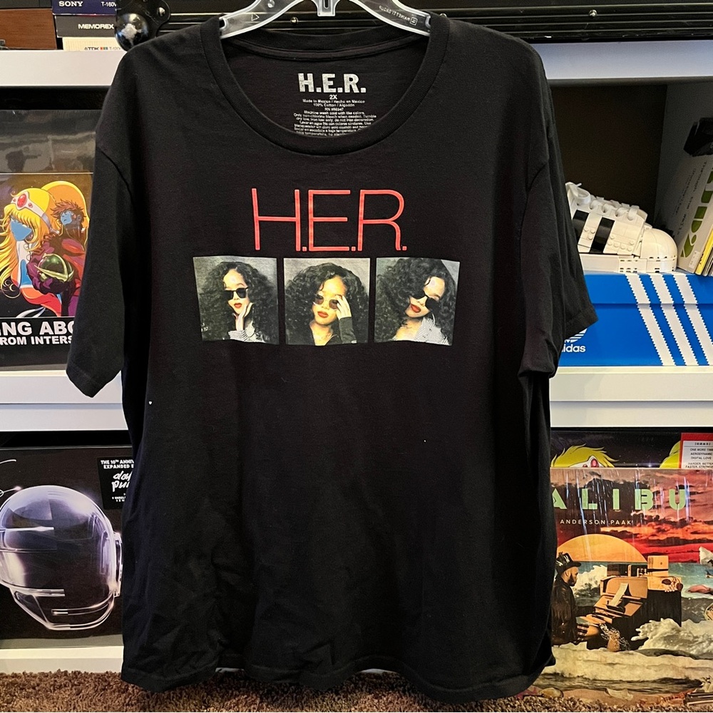 Official H.E.R. Tour Shirt